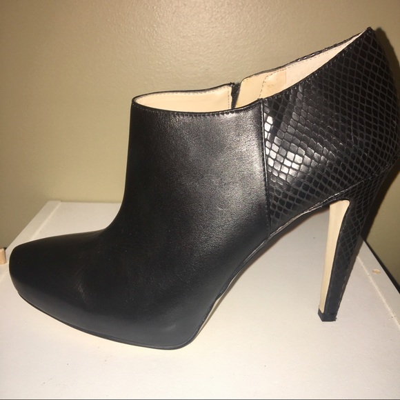 Nine West Shoes - Nine West Women’s Blk Leather Ankle Boots/Booties